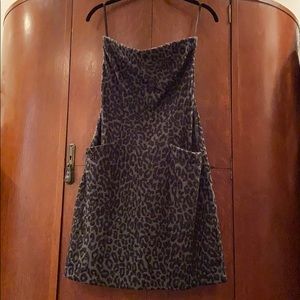Leopard print strapless dress